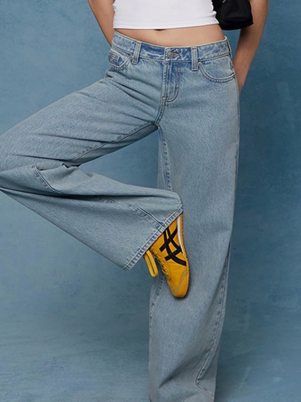 Light Wash Wide Leg Women’s Jeans - Light Blue